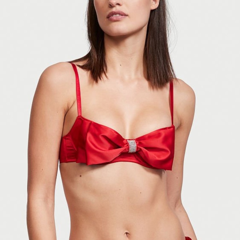 🔥Lowest price you can find! rare bra🎀Bow 💎rhinestone lipstick💄